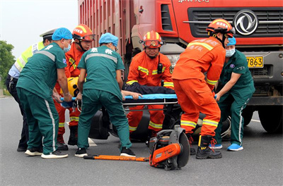 阳新沛县道路救援